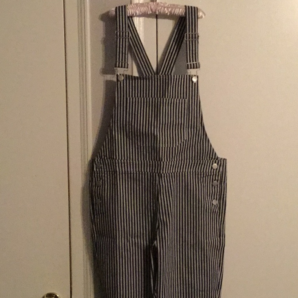 Stripped overall